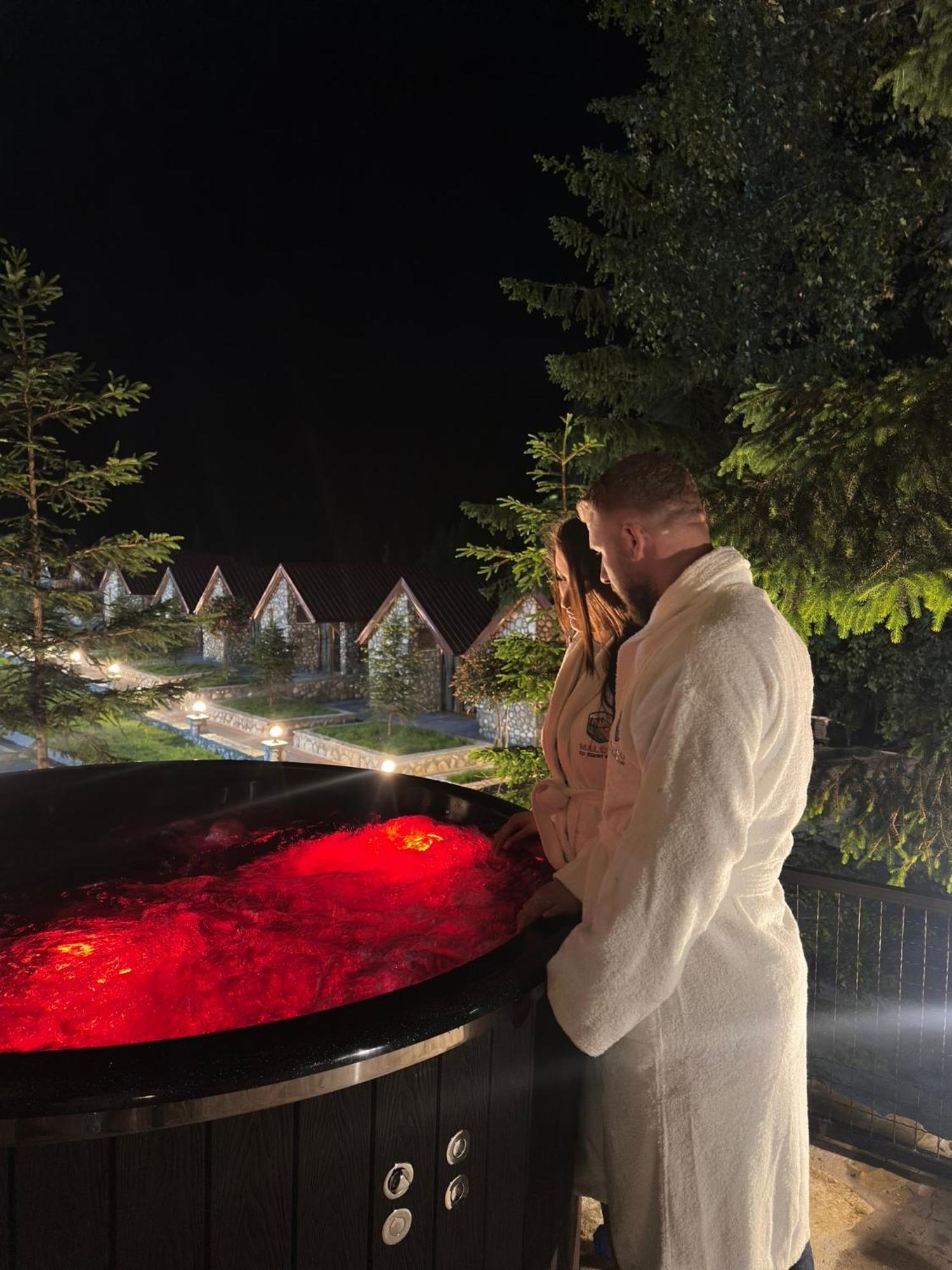 Malesia Eko Resort Peje Eksteriør bilde